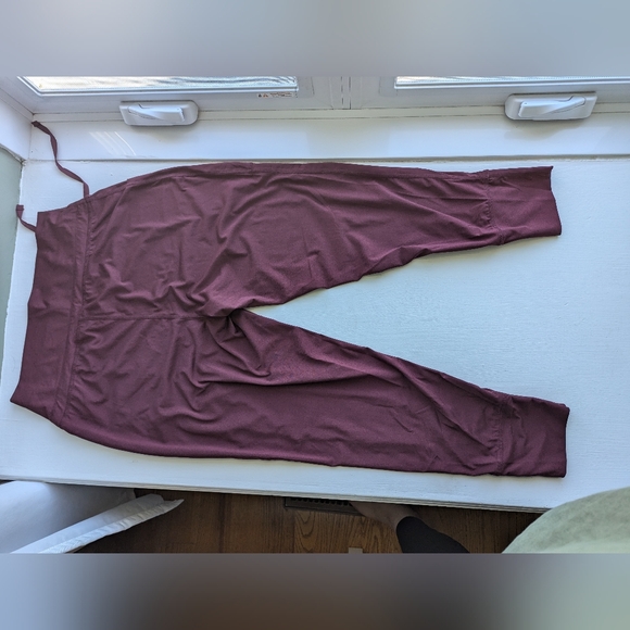 Fabletics Joggers - Picture 6 of 8